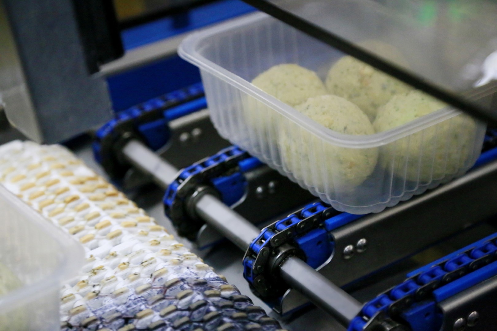 Testimonial convenience foods